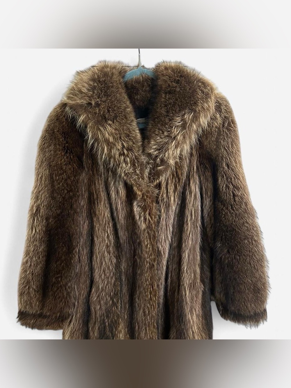 Vintage Long Genuine Fur Coat – 70s Style - Picture 3 of 11